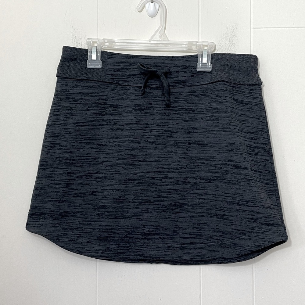 Athleta Downplay Skirt Heather Grey Knit Drawstring Mini Activewear ~ Size S